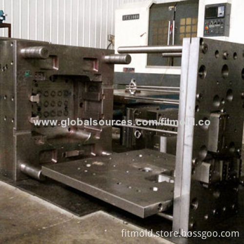 Injection Mold with Large Size Up to 1.8m, Customized Sizes and Designs are Accepted